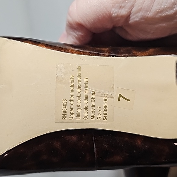 Banana Republic Factory Brown Peep Toe Heels - Picture 12 of 16